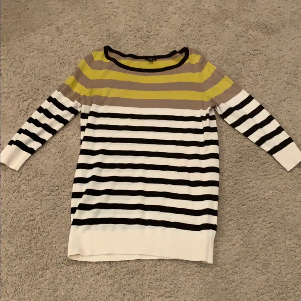 Ann Taylor 3/4 sleeve sweater